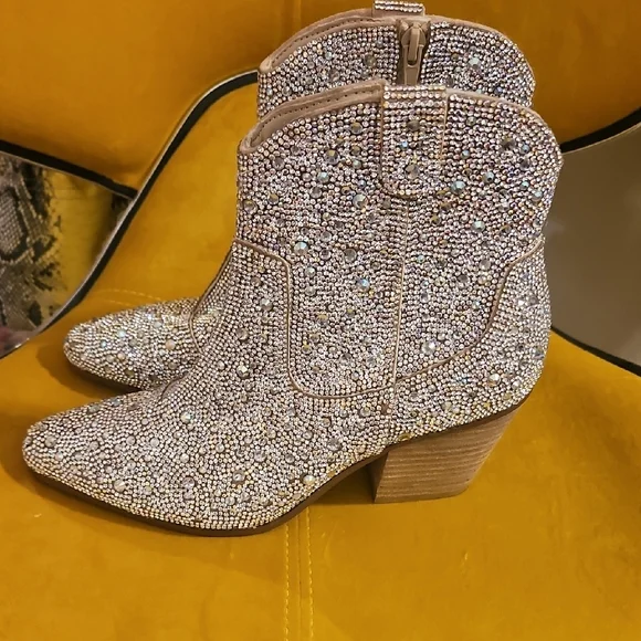 Crystal-Embellished Ankle Boots in Nude/Silver - Picture 3 of 6